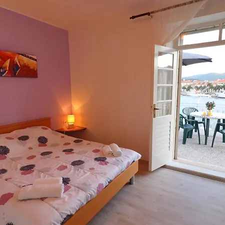 Seaside Franica * Vela Luka