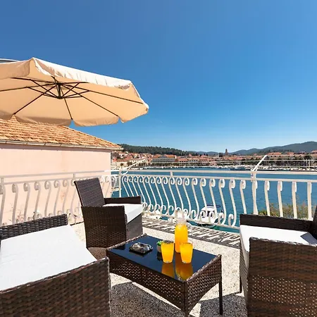 Seaside Franica * Vela Luka