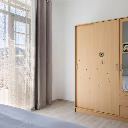 Seaside Franica 尼亚卢卡