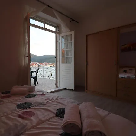 Seaside Franica * Вела-Лука